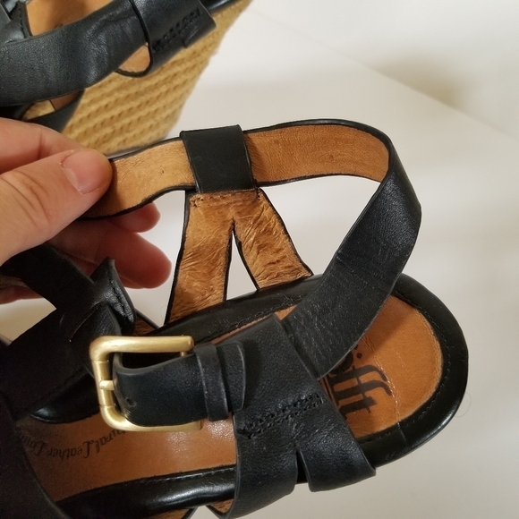 SOFFT Black Leather Heeled Wedge Espadrille Sandals Size 9.5 - Picture 7 of 7